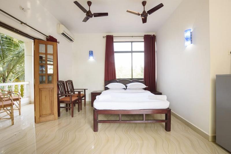 Oyo 13311 The White Feather Hotel Mandrem Exterior foto